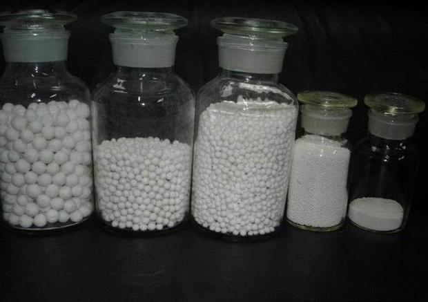 固态吸附剂是区别于液态吸附吸收的固体形式的吸附剂材料.